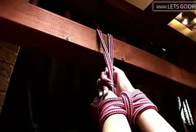 Babe enjoys getting fingered while bound and blind folded