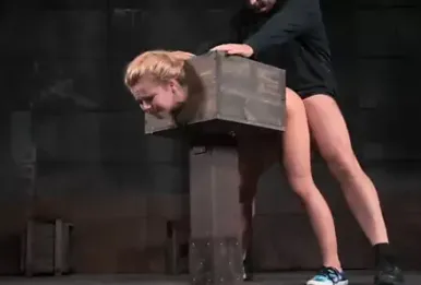 -Z19- AW Whore in a Box