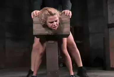 -Z19- AW Whore in a Box